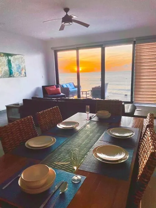 Tulum Oceanfront Condo With 24Hr Pool Akumal Apartment